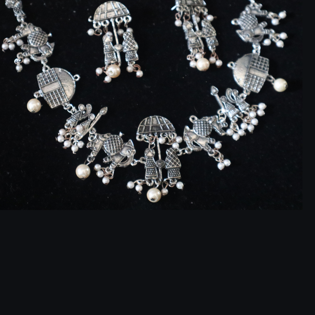 Reeva Choker set- Silver – festiveessentials.shop